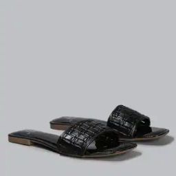Women Quilted Slip-On Flat Sandals-image-54
