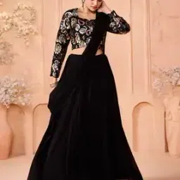 Women Embroidered Lehenga Choli Set -image-22