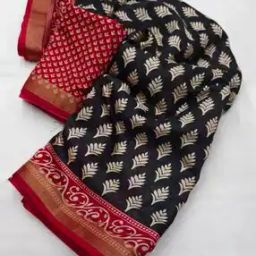Women Floral Printed Saree-image-4
