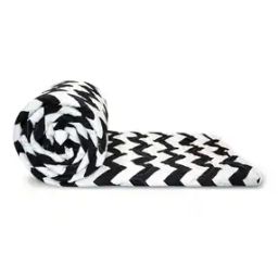 Ultra Soft Microfiber Polyester 120 GSM Chevron Print Single Comforter-13