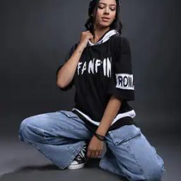 Typographic Print Hooded T-Shirt-image-66