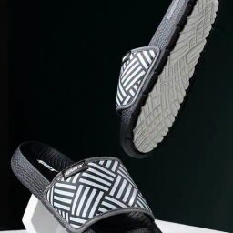 sparx Men Flip Flops with Synthetic Upper image 1