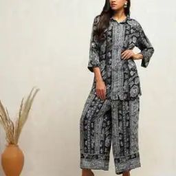 Women Floral Print Tunic & Palazzos Set-image-73