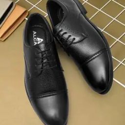 Men Cap-Toe Derby Shoes-image-2