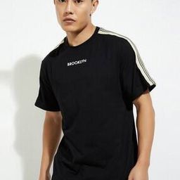 Men Striped Regular Fit Crew-Neck T-Shirt-image-91