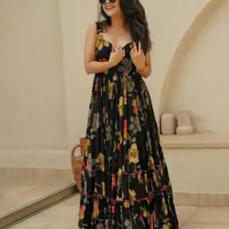 Women Floral Print Flared Kurta-image-93