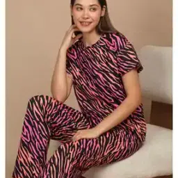 sweet dreams Women T-Shirt and Pyjamas Set-picture-35