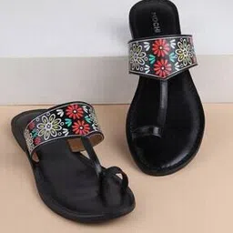 mochi Women Floral Print Toe-Ring Sandals-picture-26