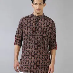 Men Printed Slim Fit Kurta with Insert Pocket-image-52