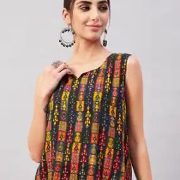Printed V-Neck Top-image-29