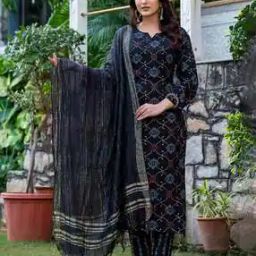 Women Straight Kurta Set-image-11