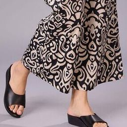 Women Slippers with Pvc Upper-35