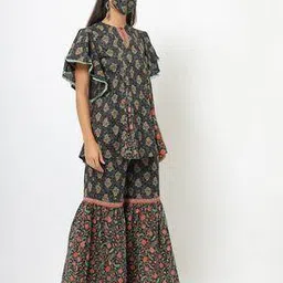 Floral Print Tunic with Sharara Pants & Mask-picture-13