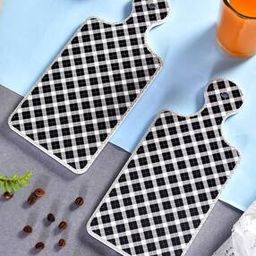 Set of 2 Grid Pattern Platters with Handle-image-16