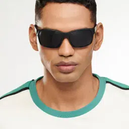 Unisex UV Protected Wayfarer Sunglasses -Vc S14462-24