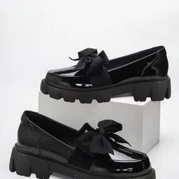 shoetopia Women Low-Top Loafers with Bow Accent-picture-18