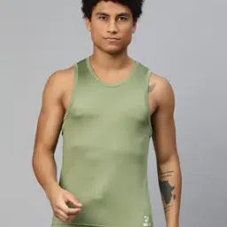Logo Print Round-Neck Vest-image-65