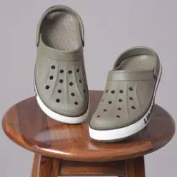 Men Slip-On Round-Toe Clogs-image-31
