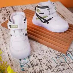 Round-Toe Sports Shoes with Lace Fastening-41