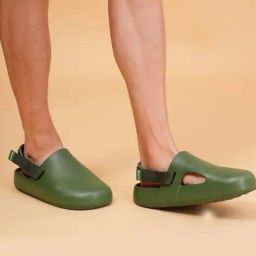 yoho Men Clogs Flip Flops with Round Toes image 1