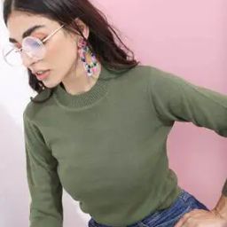 Slim Fit Round-Neck Pullover-49