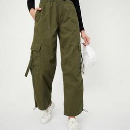 Women Straight Fit Cargo Pants-image-47