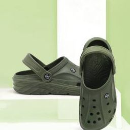 Men Regular Fit Clogs-image-77