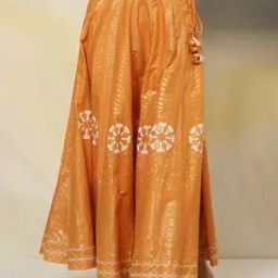 Women Foil Print Flared Skirt-image-92