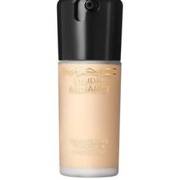 Studio Radiance Serum Powered Foundation - NC17-19