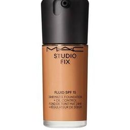 Studio Fix Fluid SPF 15 Foundation - NC45-49