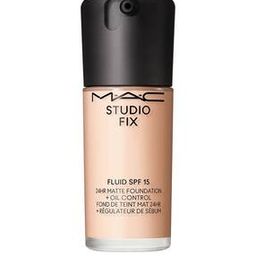 Studio Fix Fluid SPF 15 Foundation - NW10-47