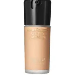 Studio Radiance Serum Powered Foundation - NW20-image-11
