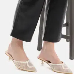Women Pointed-Toe Kitten Heeled Sandals-image-1