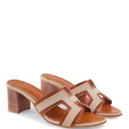 Women Colourblock Chunky Heeled Sandals-image-7