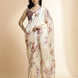 Women Floral Print Pre-Stitched Saree with Cut-Work Border-image-4