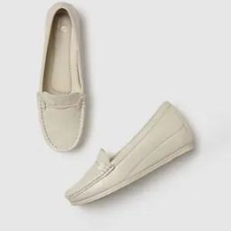 Women Round-Toe Moccasins-image-2