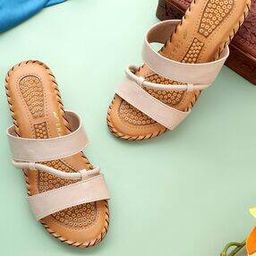 Women Regular Fit Flat Sandals-image-29