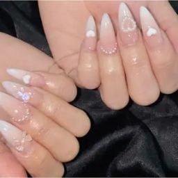 Set of 24 Artificial Reusable Nails -24