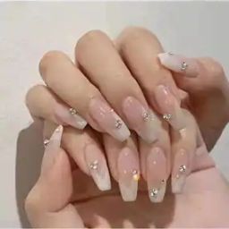 Set of 24 Artificial Reusable Nails -32