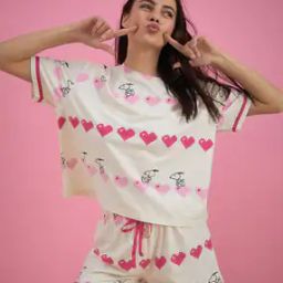 Women Geometric Printed T-Shirt & Shorts Set-image-3