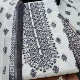 Floral Pattern Unstitched Dress Material-14