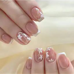 Set Of 24 Artificial Reusable Nails in Dewdrop Petals Design-29
