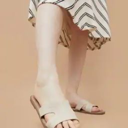 code by lifestyle Women Flat Sandals with PU Upper-picture-2