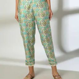 Women Floral Print Relaxed Fit Pants-picture-13