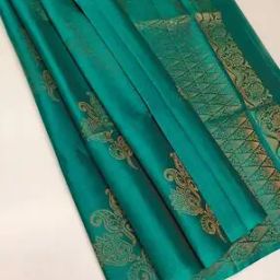 Women Floral Woven Banarasi Silk Saree-picture-21