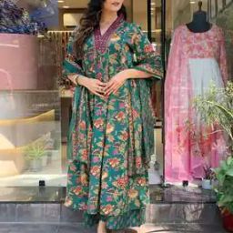 Women Floral Print Anarkali Kurta Suit Set-image-80