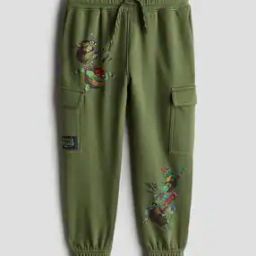 Boys Printed Cargo Joggers-39