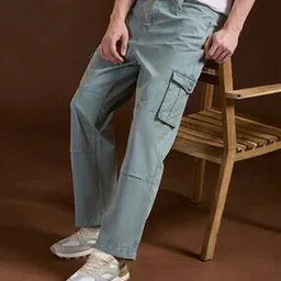 the bear house Men Straight Fit Cargo Pants-picture-13