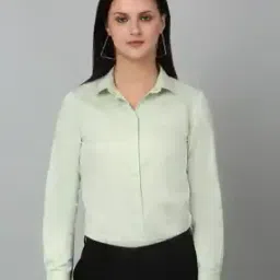 Women Regular Fit Shirt with Spread Collar-image-4