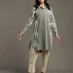 Striped Straight Tunic with Spread Collar-44